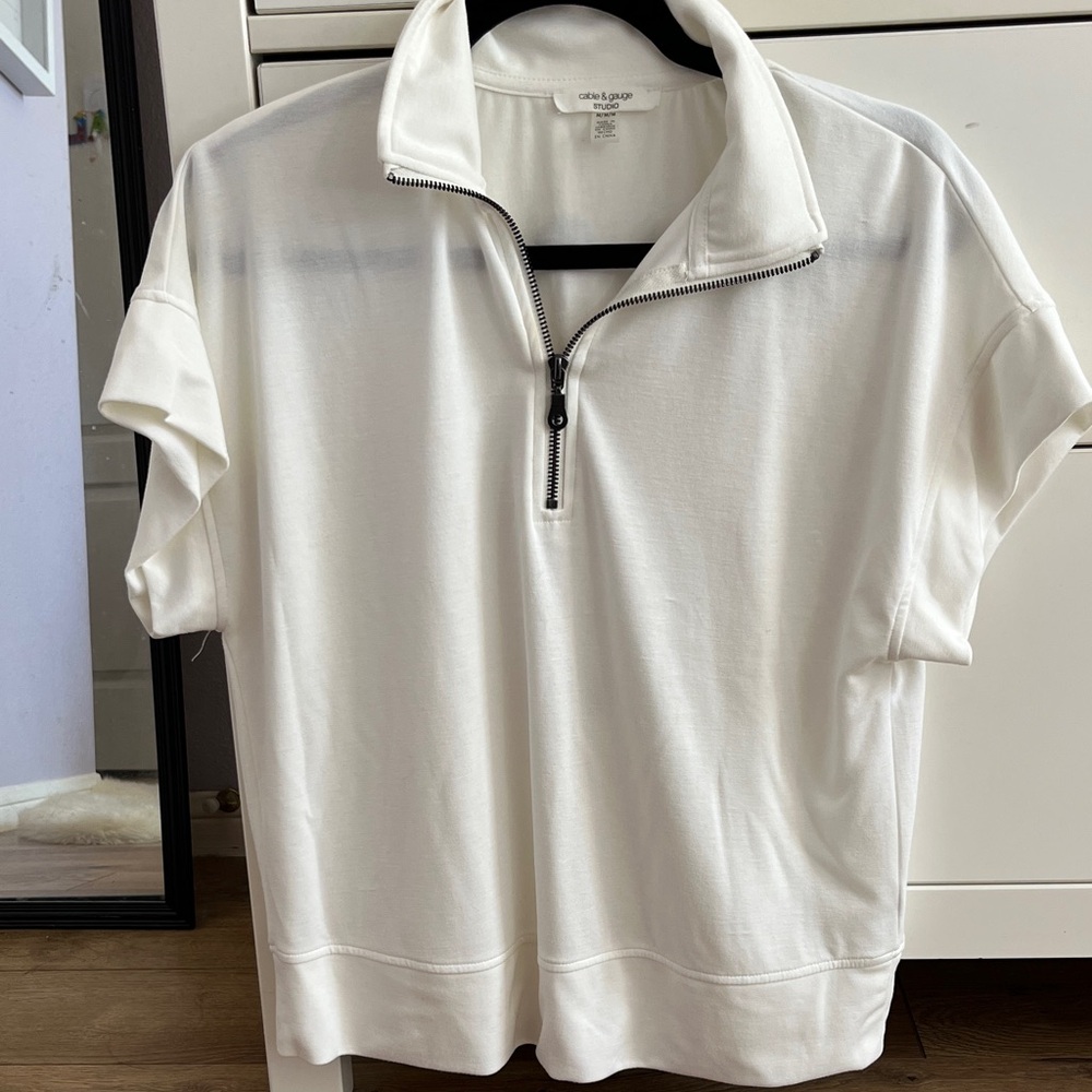 Cable & Gauge Studio Top